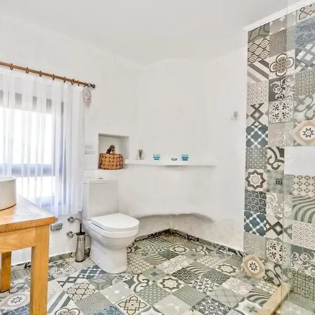Sleeps 8 Pool Air Con Wifi ヴィラ *
